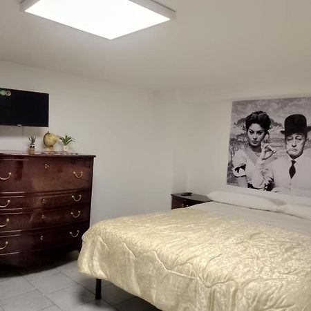 Apartamento Quen Nápoles Exterior foto